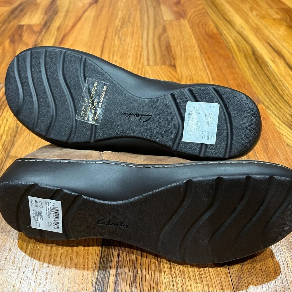 Collections by Clarks women's side zip Cora Rae Dark Tan Size 7.5‎ M Like New